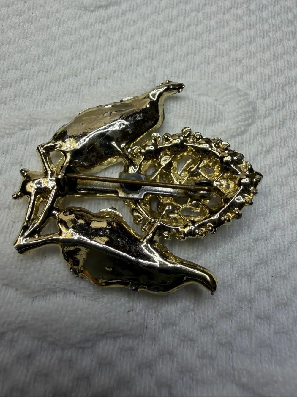 Vintage Gold Floral Cluster Leaf Brooch